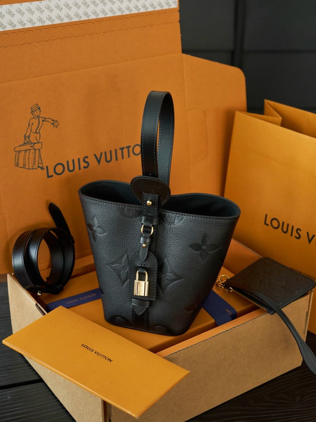 Rep Bag Louis Vuitton All In BB Handbag – Black image 2