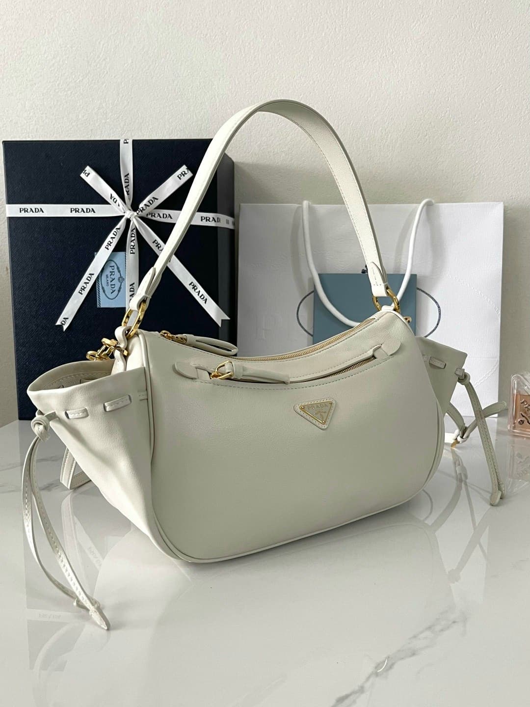 Rep Bag Prada 1BC296 Hobo Bag – White image 2