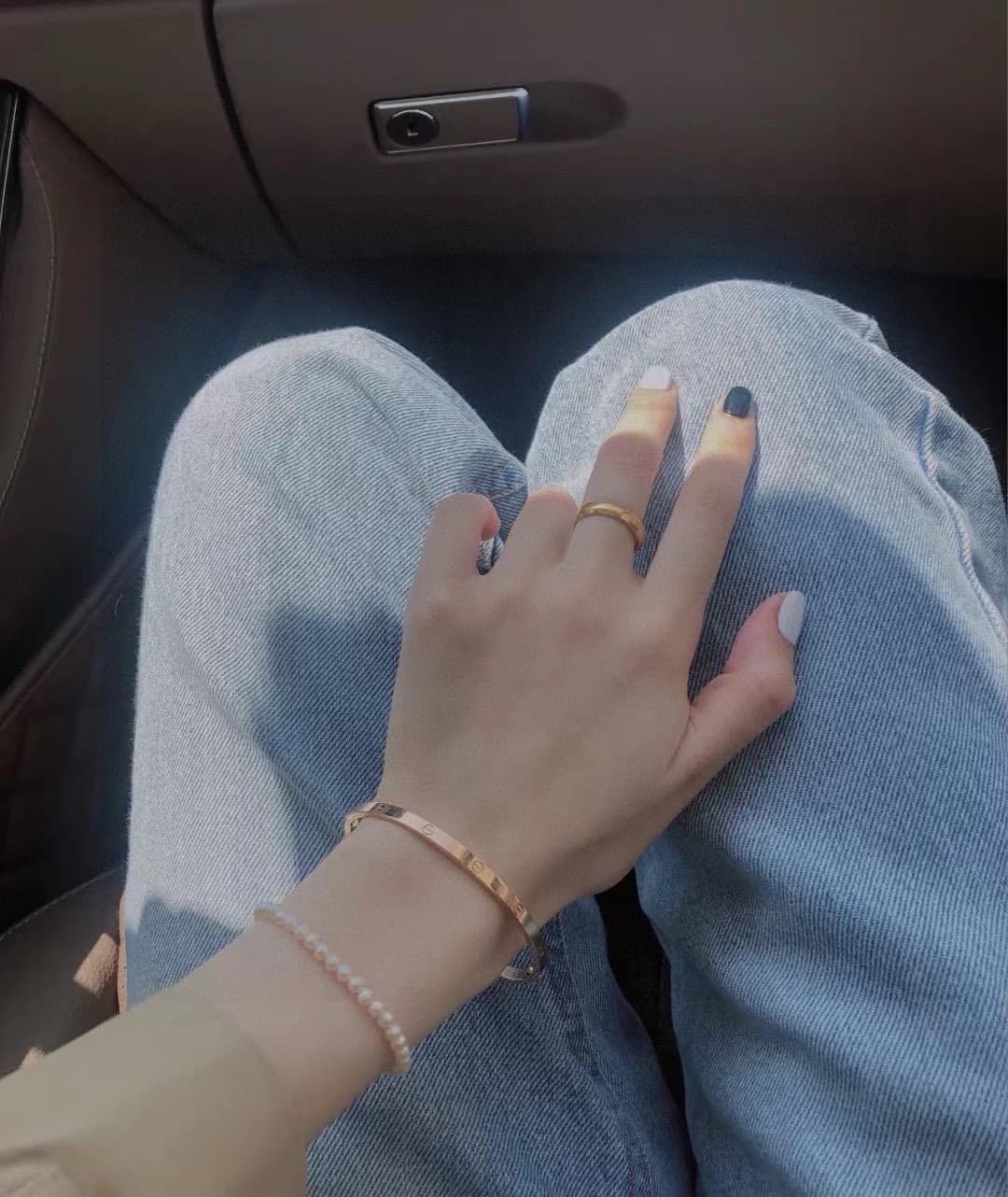 Rep Cartier-Inspired Narrow Love Bangle with Screwdriver image 8