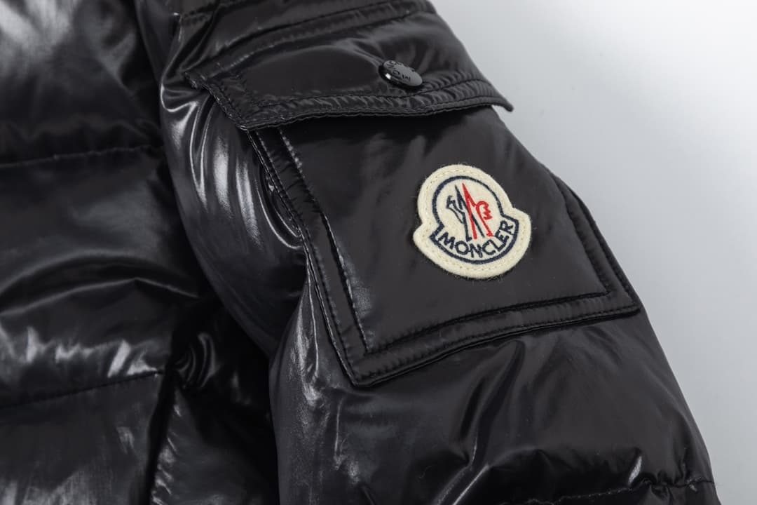 Rep Clothing:Moncler Black Jacket | Women's Short Puffer image 4