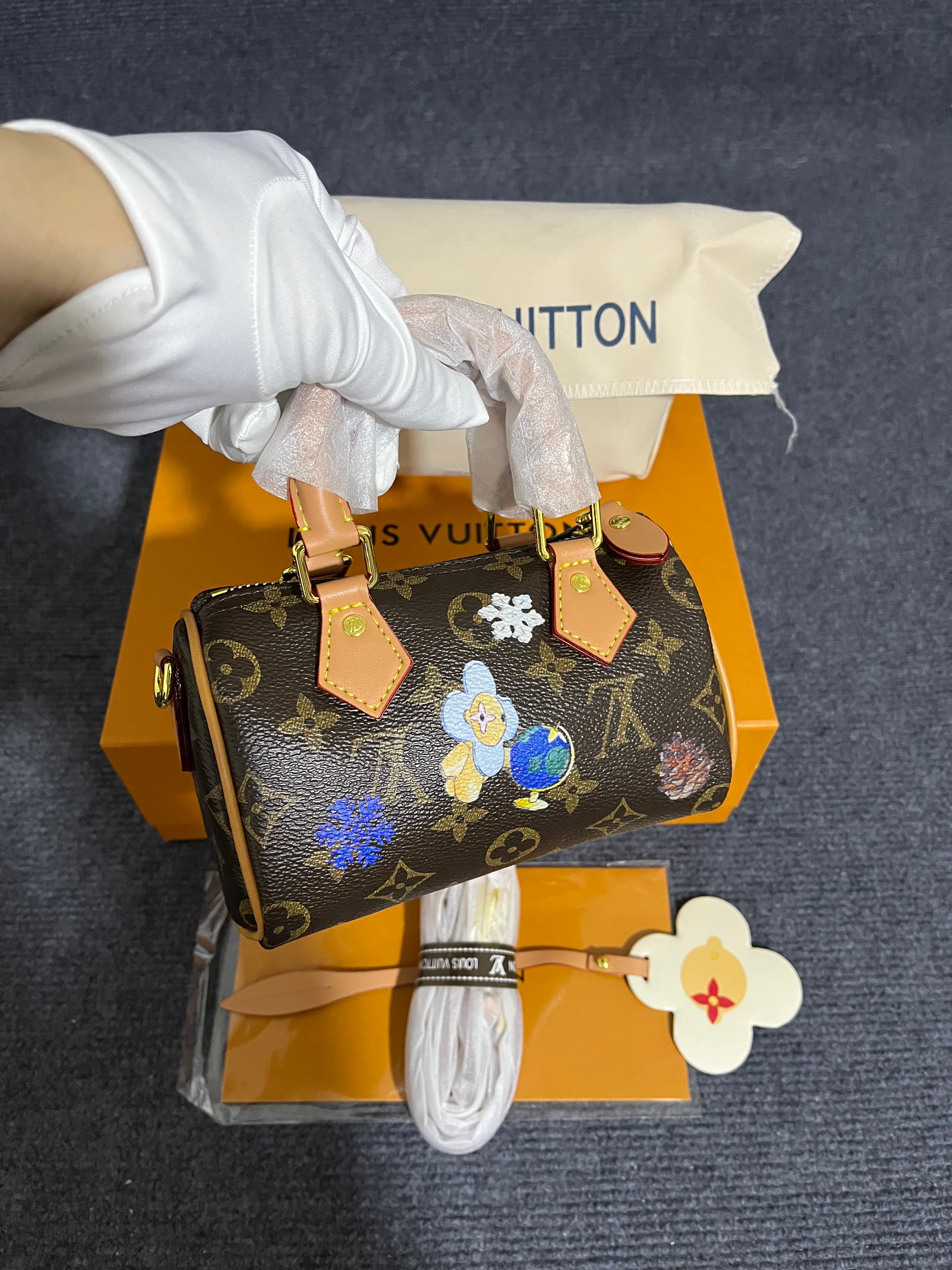 Top quanlity LOUIS VUITTON Nano Speedy Brown Monogram Rep LV Bag image 5