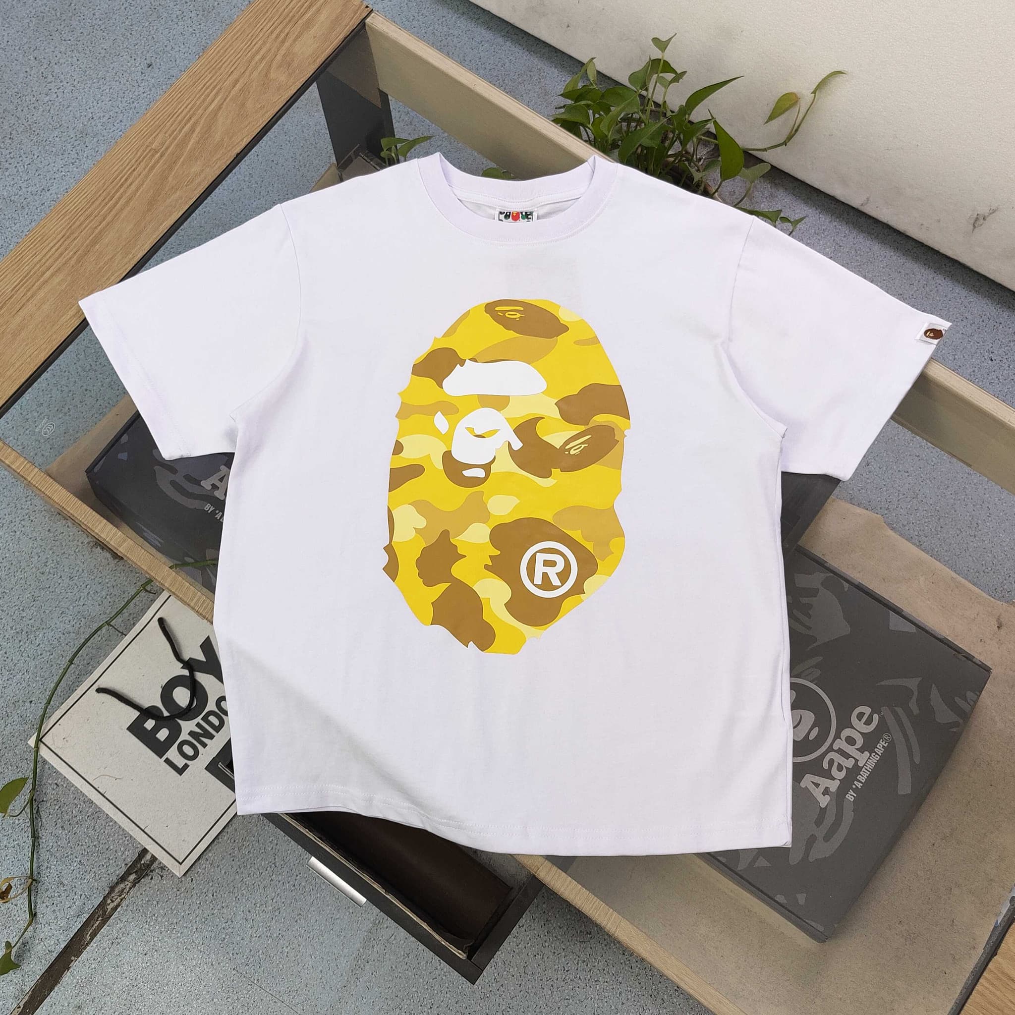 YupooPA Bape Yellow Camo T-Shirt REPS Clothing Black White | Yupoo image 1