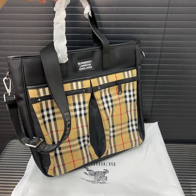 YUPOO Burberry Canvas Check Tote Bag – Unisex Style, 36x36cm | Rep Bags image 4