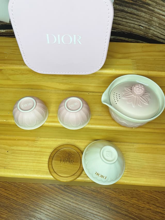 YUPOO Dior Pink Tea Set | Rep Home Decor image 2