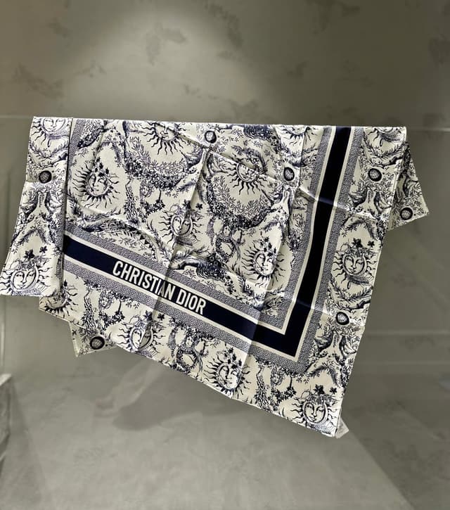 YUPOO Dior Silk Scarf Women Style | Rep Clothing image 3