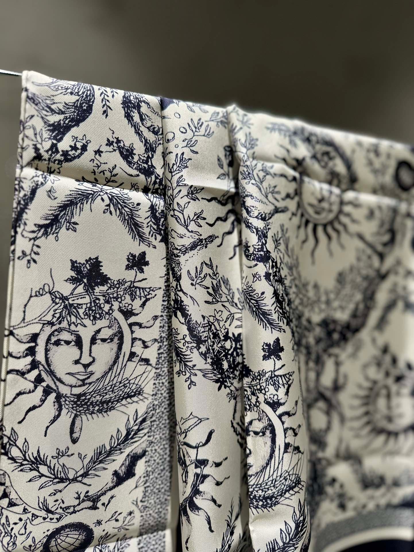 YUPOO Dior Silk Scarf Women Style image 5