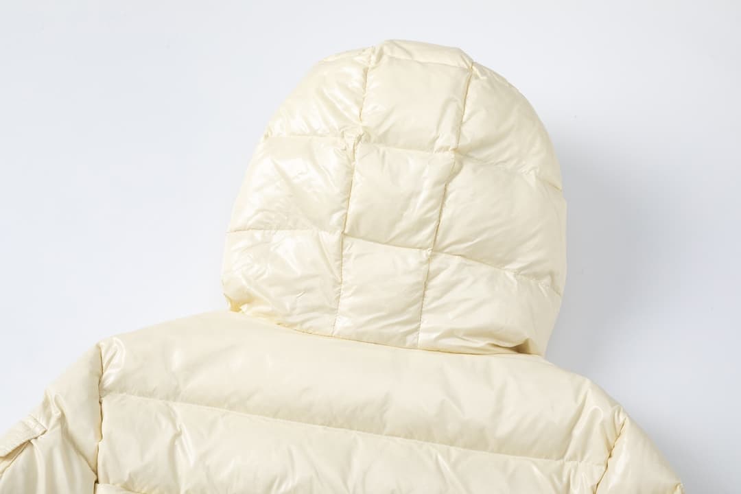 YUPOO Moncler Hooded Short Down Jacket Light Beige image 6