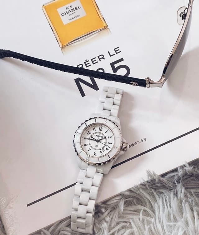 YUPOOPA Chanel J12 Luxury Ceramic Watch TOP QUALITY | Yupoo Rep Watches image 5