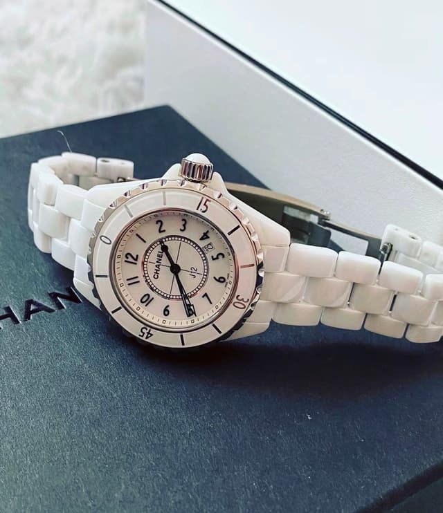 YUPOOPA Chanel J12 Luxury Ceramic Watch TOP QUALITY | Yupoo Rep Watches image 6
