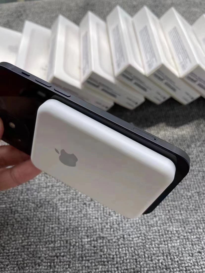 YUPOO Portable Fast Apple MagSafe Charger image 3