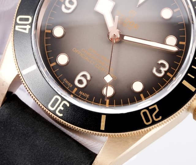 YUPOO Tudor Watch Black Gold Bay Bronze Heritage | Rep Watches image 4