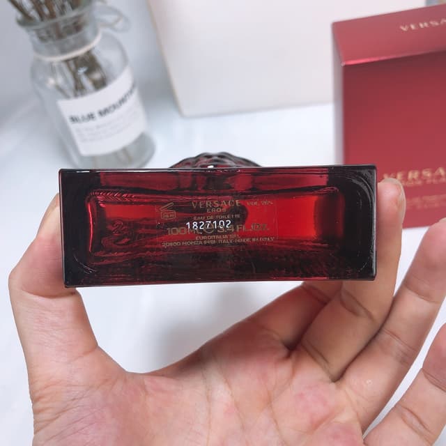 YUPOO Versace Red Eros Women's perfume | Rep Cosmetics image 4