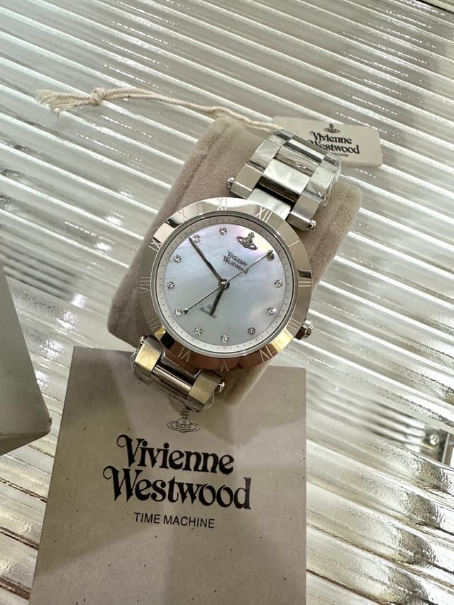 YUPOO Vivienne Westwood Mother of Pearl Watch | Rep Watches image 4
