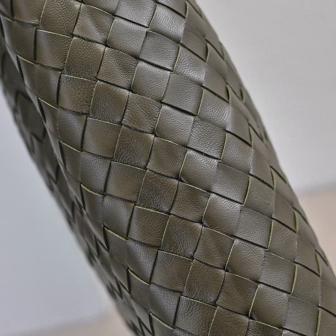 Yupoo Bottega Veneta Hop Large Leather Bag Rep bags image 5