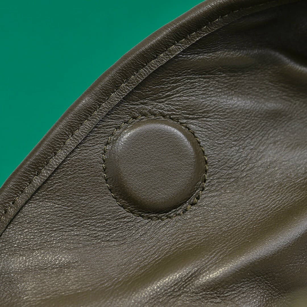 Yupoo Bottega Veneta Hop Large Leather Bag Rep bags image 6