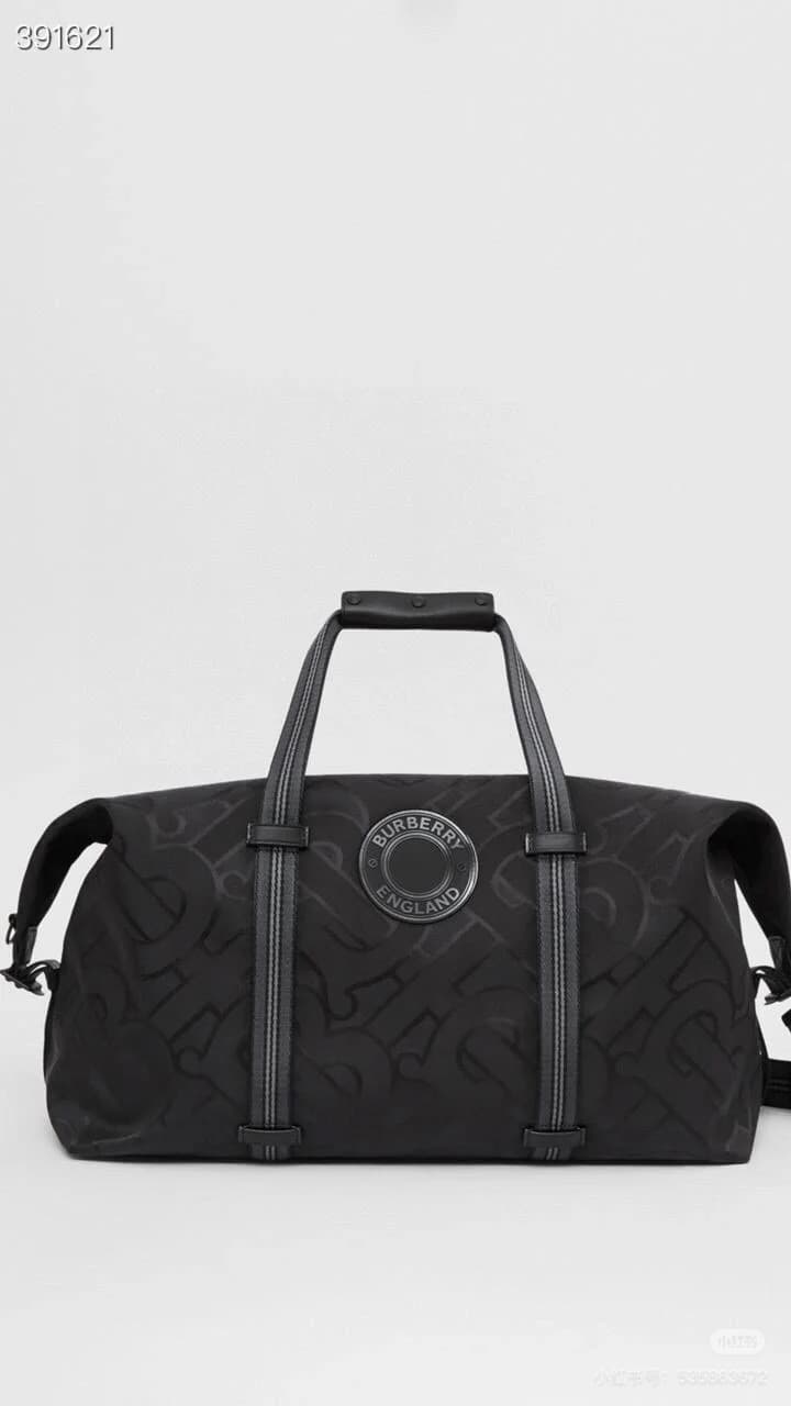 Yupoo Burberry Travel Bags - Combining Elegance and Functionality image 5