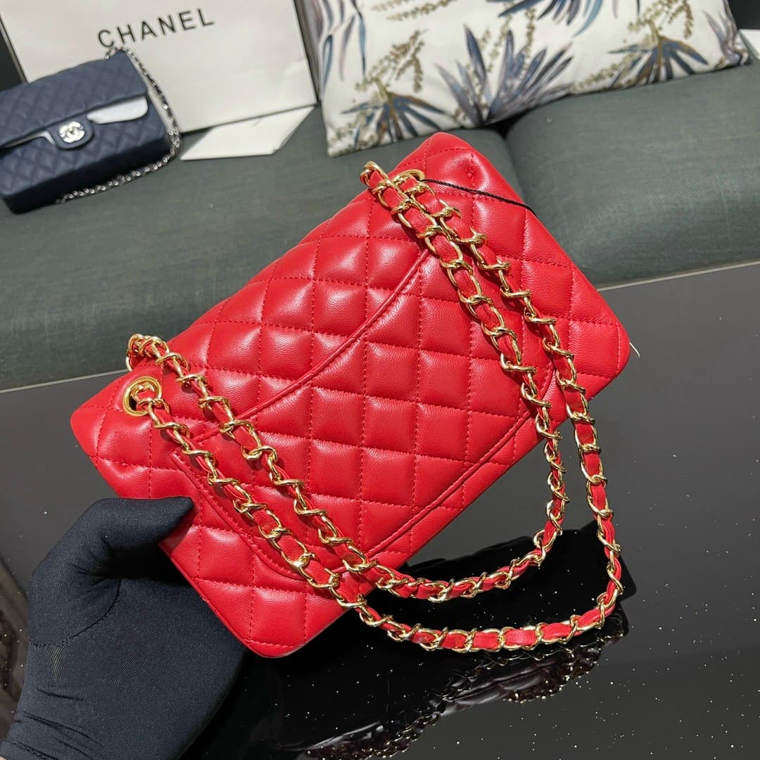 Yupoo Chanel Classic Flap 25cm red image 5