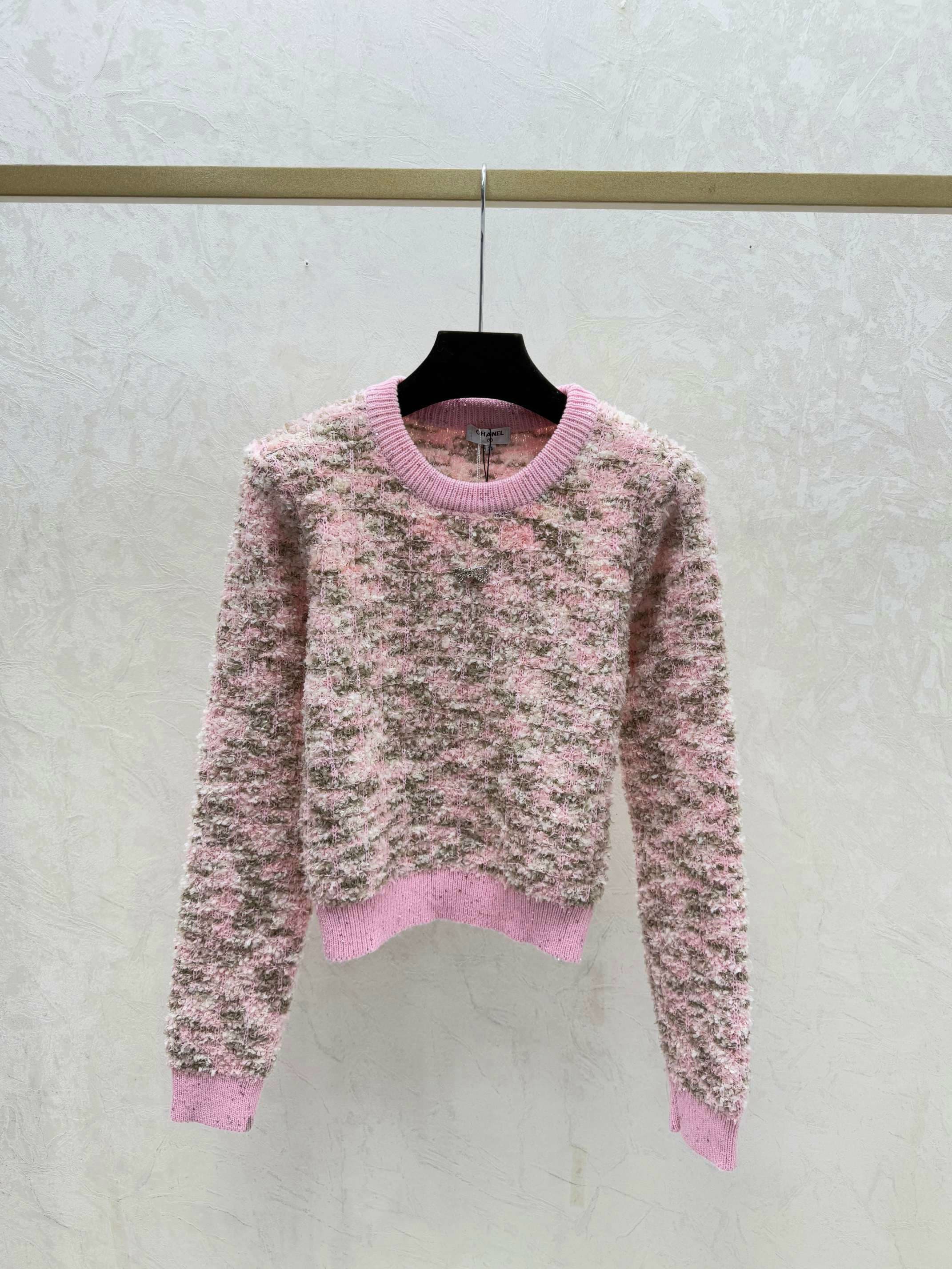 Yupoo Chanel Fall Winter Contrast Sequin Round Neck Knit Sweater image 2