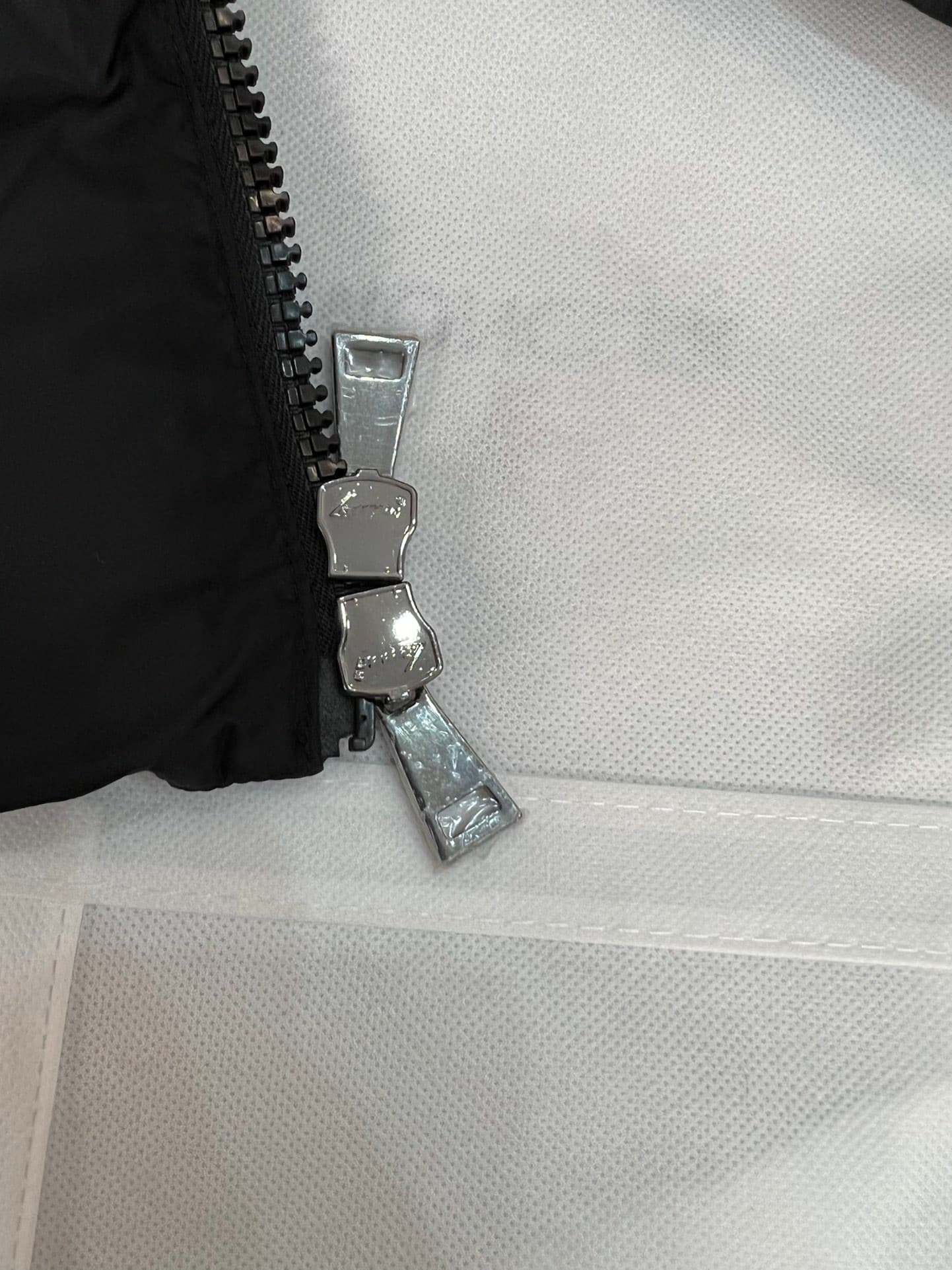 Yupoo Coat: Moncler Black Artemis Rep Coat | Waist-Defining Puffer image 6