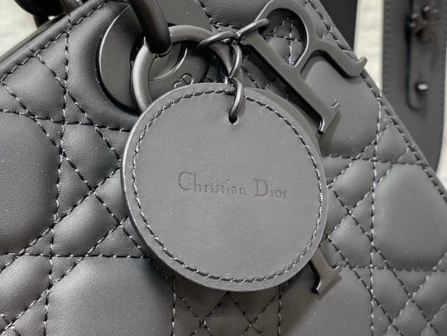 Yupoo Dior Lady 20cm Matte Black Flap Bag Yupoo album | Rep Bags image 4