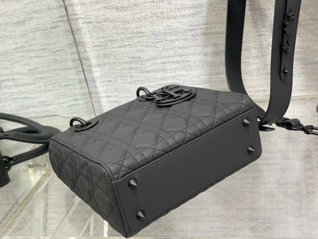 Yupoo Dior Lady 20cm Matte Black Flap Bag Yupoo album | Rep Bags image 7
