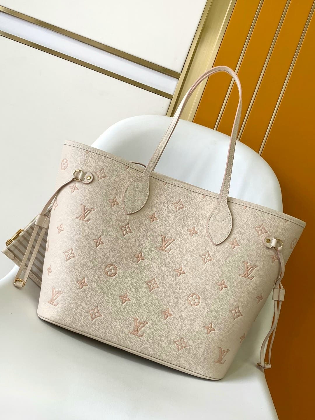 Yupoo Louis Vuitton Neverfull MM Tote – Cream Apricot