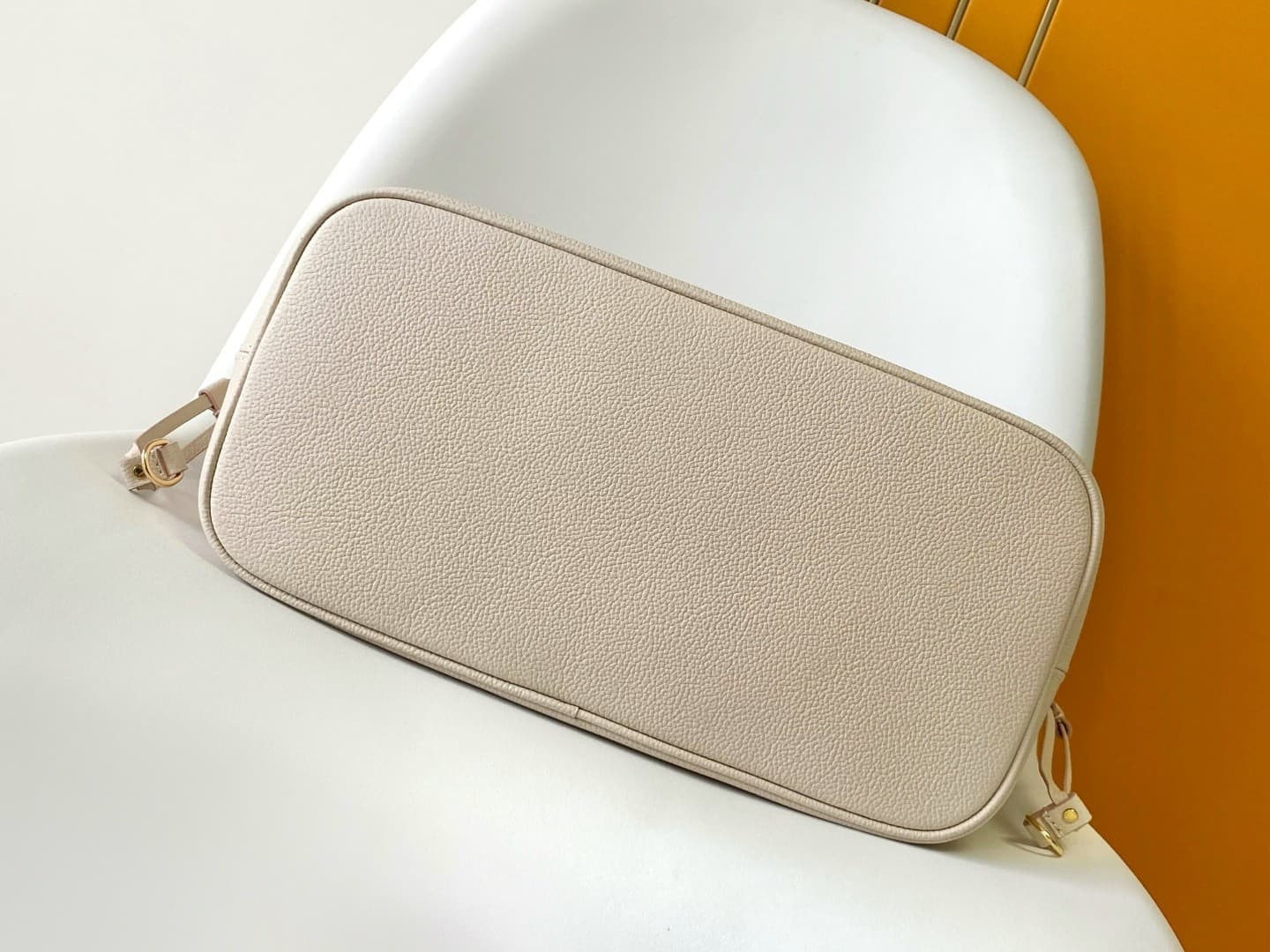 Yupoo Louis Vuitton Neverfull MM Tote – Cream Apricot image 5