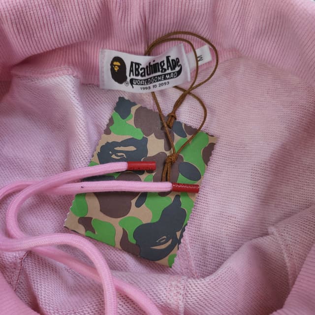 YupooPA Bape Glow Shark Pink Shorts Reps TOP QUALITY | Yupoo image 9