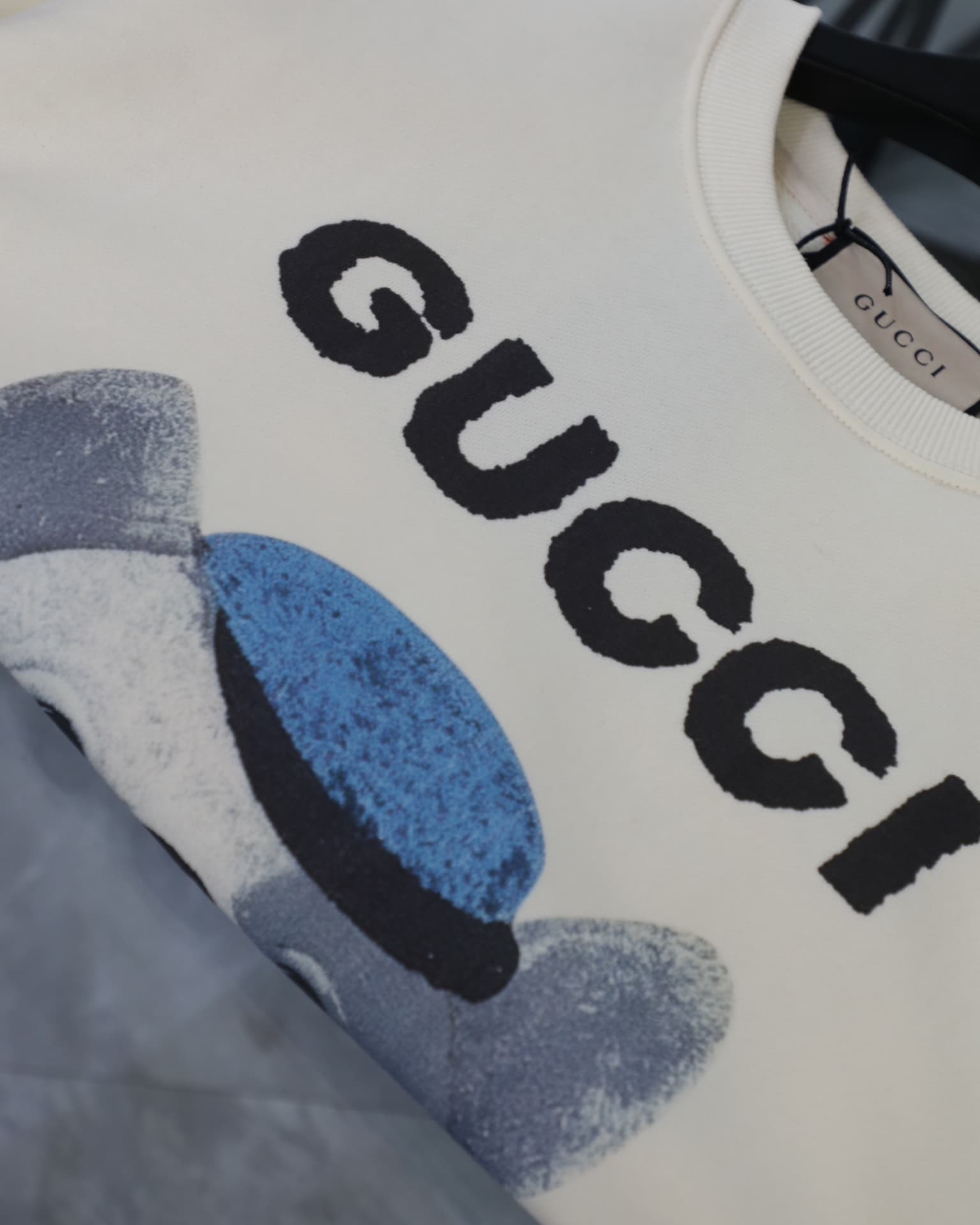 YupooPA GUCCI Blue Hat Puppy Print Crewneck Sweatshirt 2025 image 12