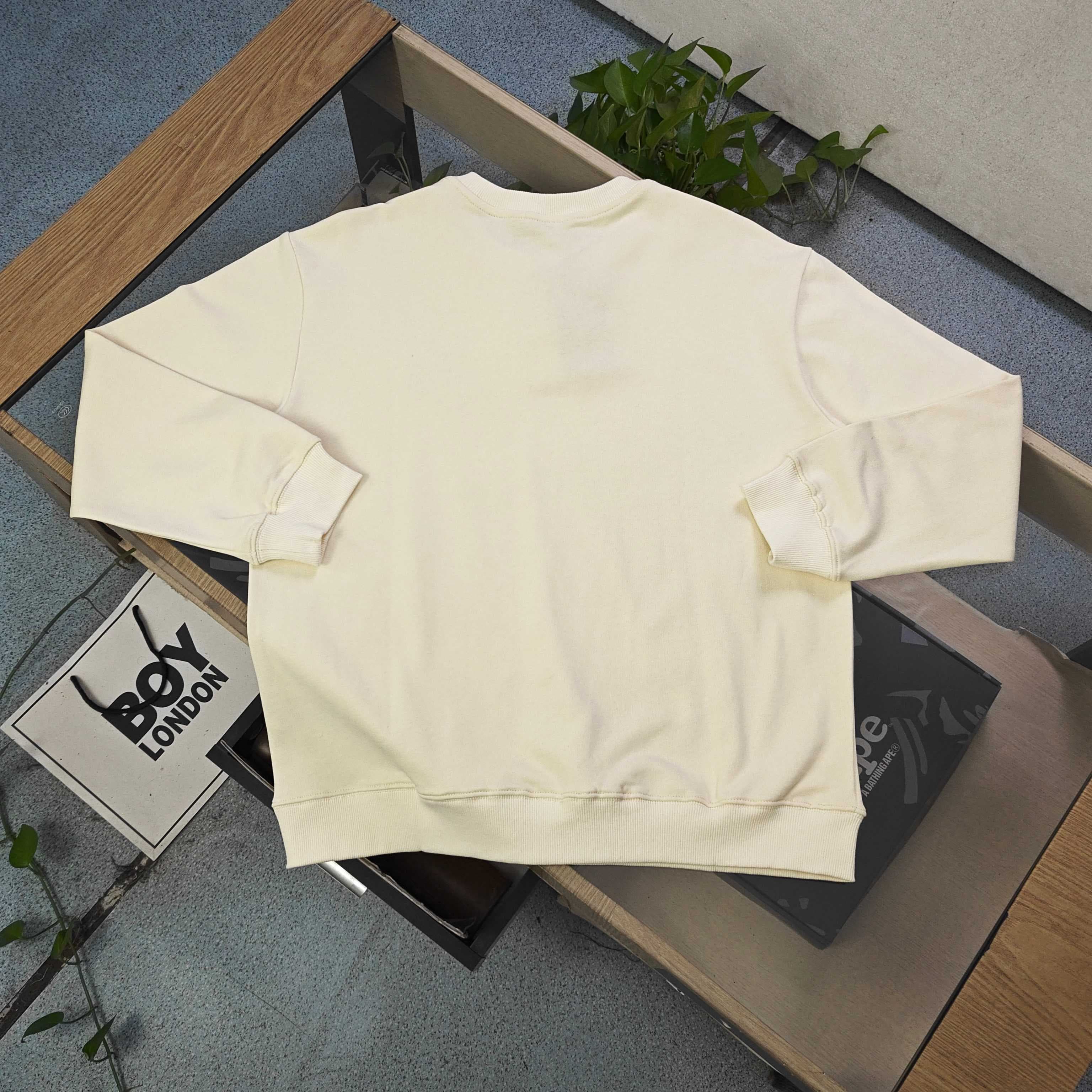 YupooPA Gucci 2025 A/W New Schnauzer Print Couples' Crewneck WHITE image 2