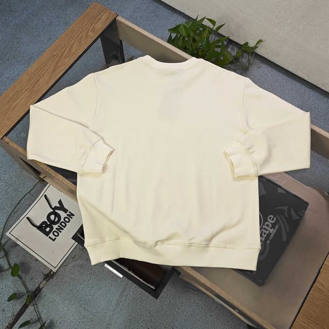 YupooPA Gucci 2025 A/W New Schnauzer Print Couples' Long sleeves | Yupoo Rep Clothing image 2