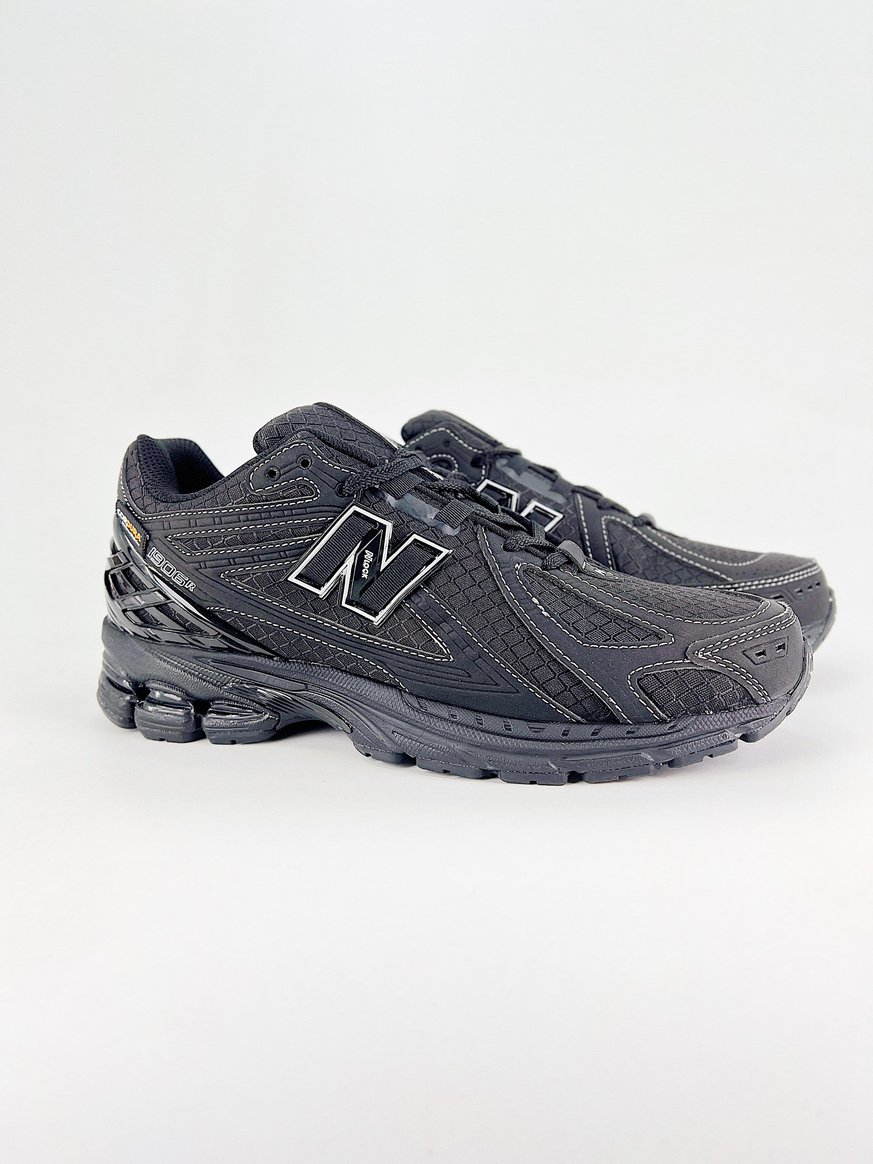 YupooPA New Balance NB1906 Retro Black Sneakers Reps image 3