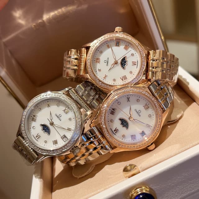 YupooPA Omega Moonphase Pearl Watch | Yupoo Rep Watches image 4