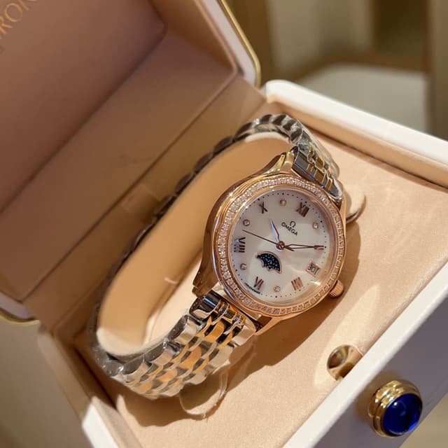 YupooPA Omega Moonphase Pearl Watch | Yupoo Rep Watches image 6