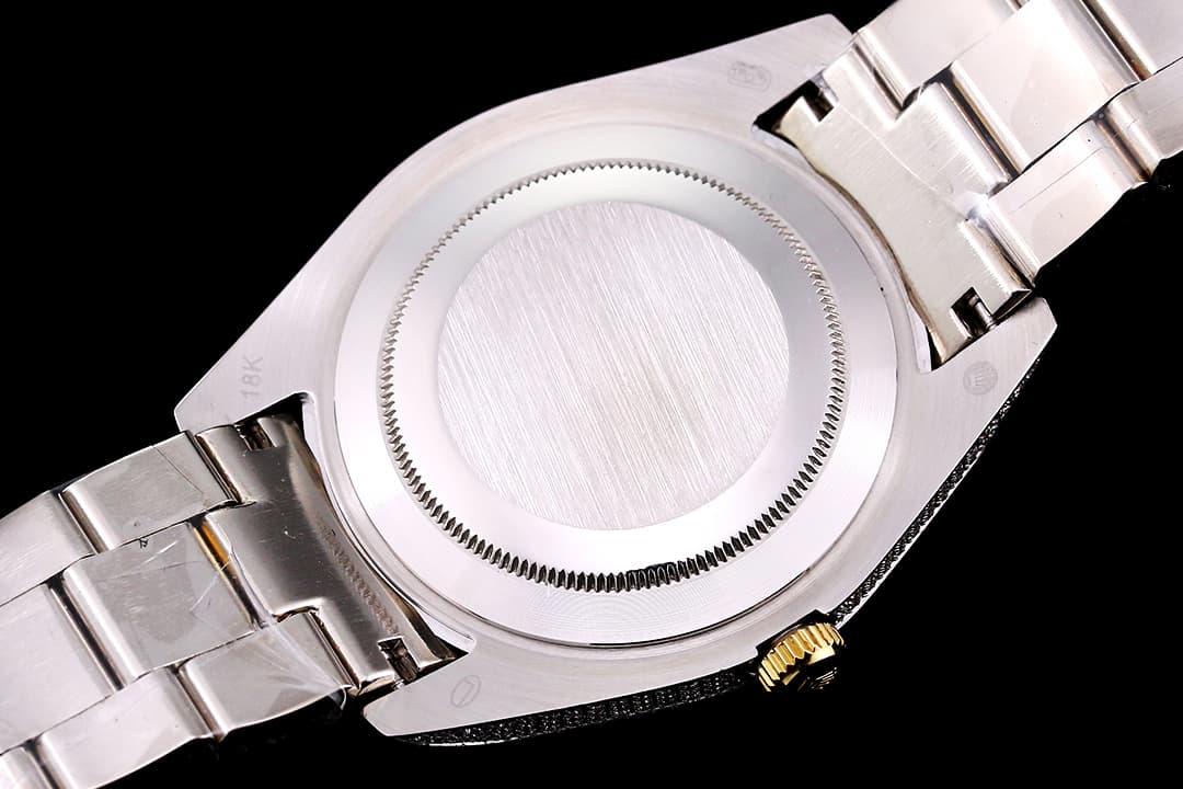 YupooPA Rolex Diamond AAA Zirconia Watch Red image 8