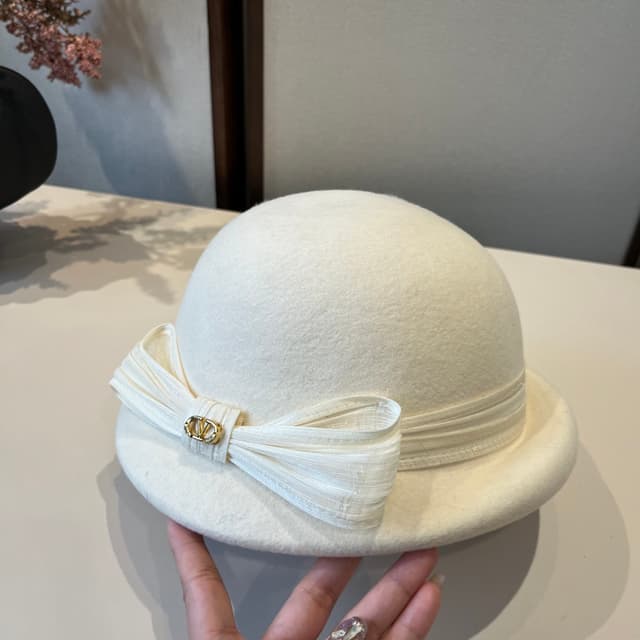 YupooPA Valentino Cap Rep Hat | White Wool Bucket | Yupoo image 3