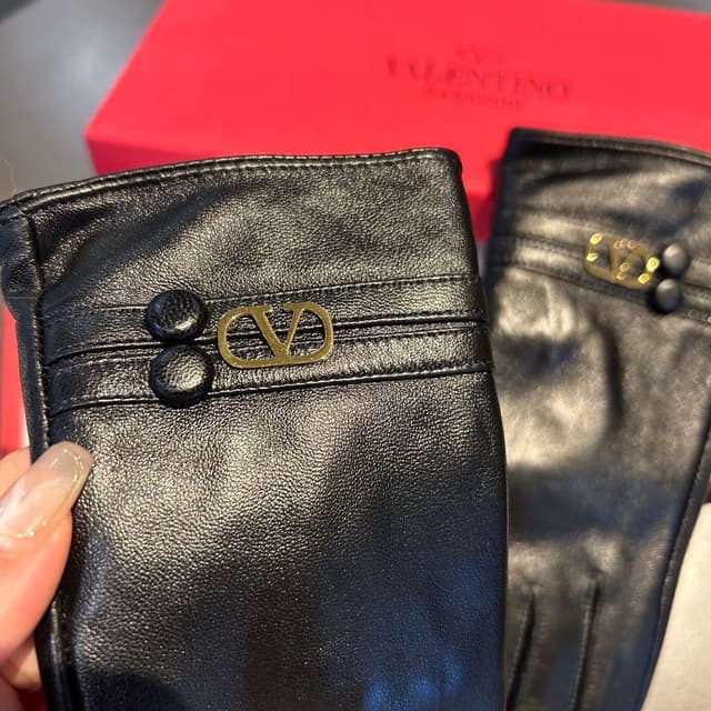 YupooPA Valentino Rep Gloves | Touchscreen Leather | Yupoo (Ref D_1762848712562) image 3