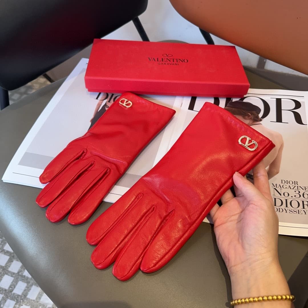 YupooPA Valentino Rep Red Gloves | Soft Lambskin image 6