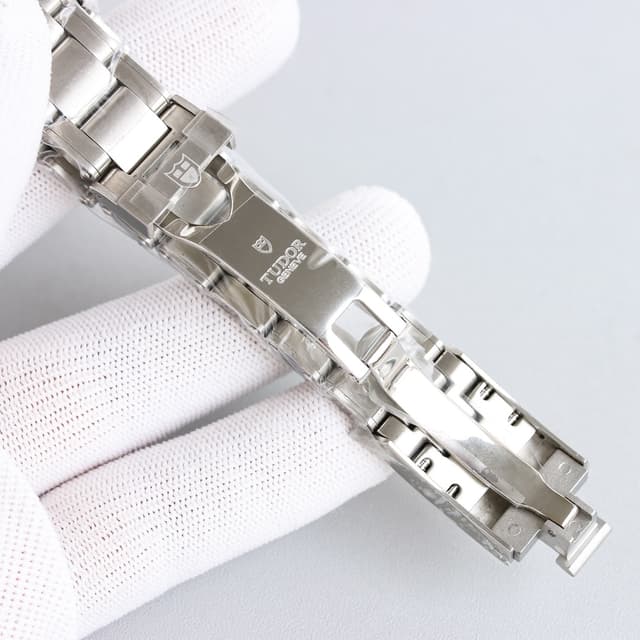 Yupoo TUDOR Watch Black Bay V2 Monochrome Watches | Rep Watches image 9