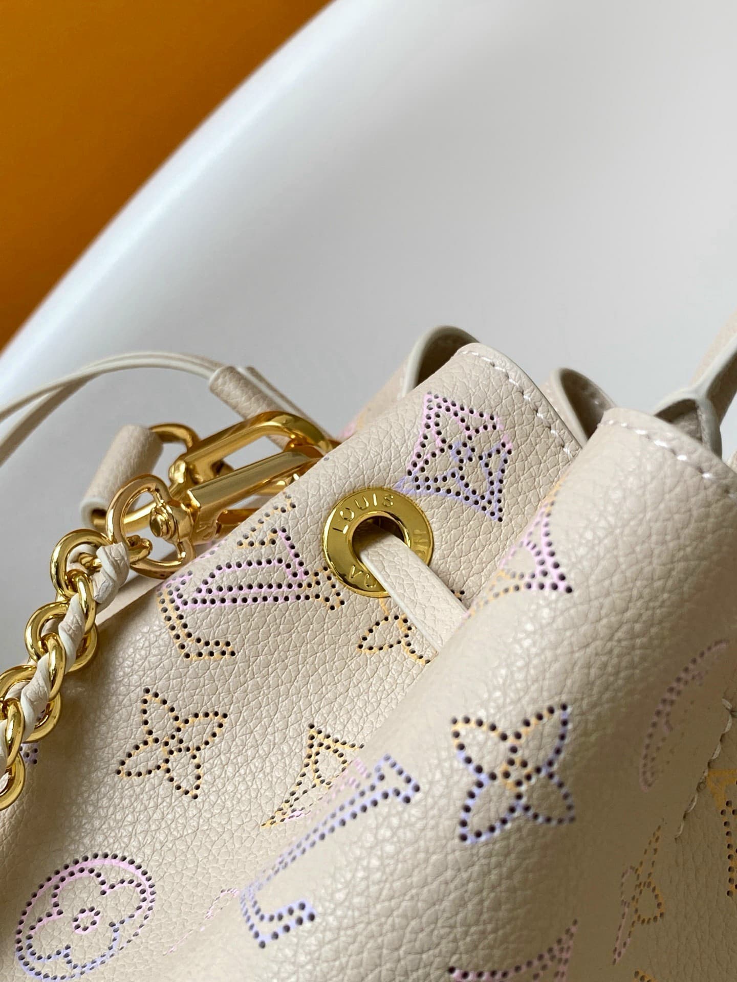 Yupoo bag | Rep Bag Louis Vuitton Bella Tote image 5