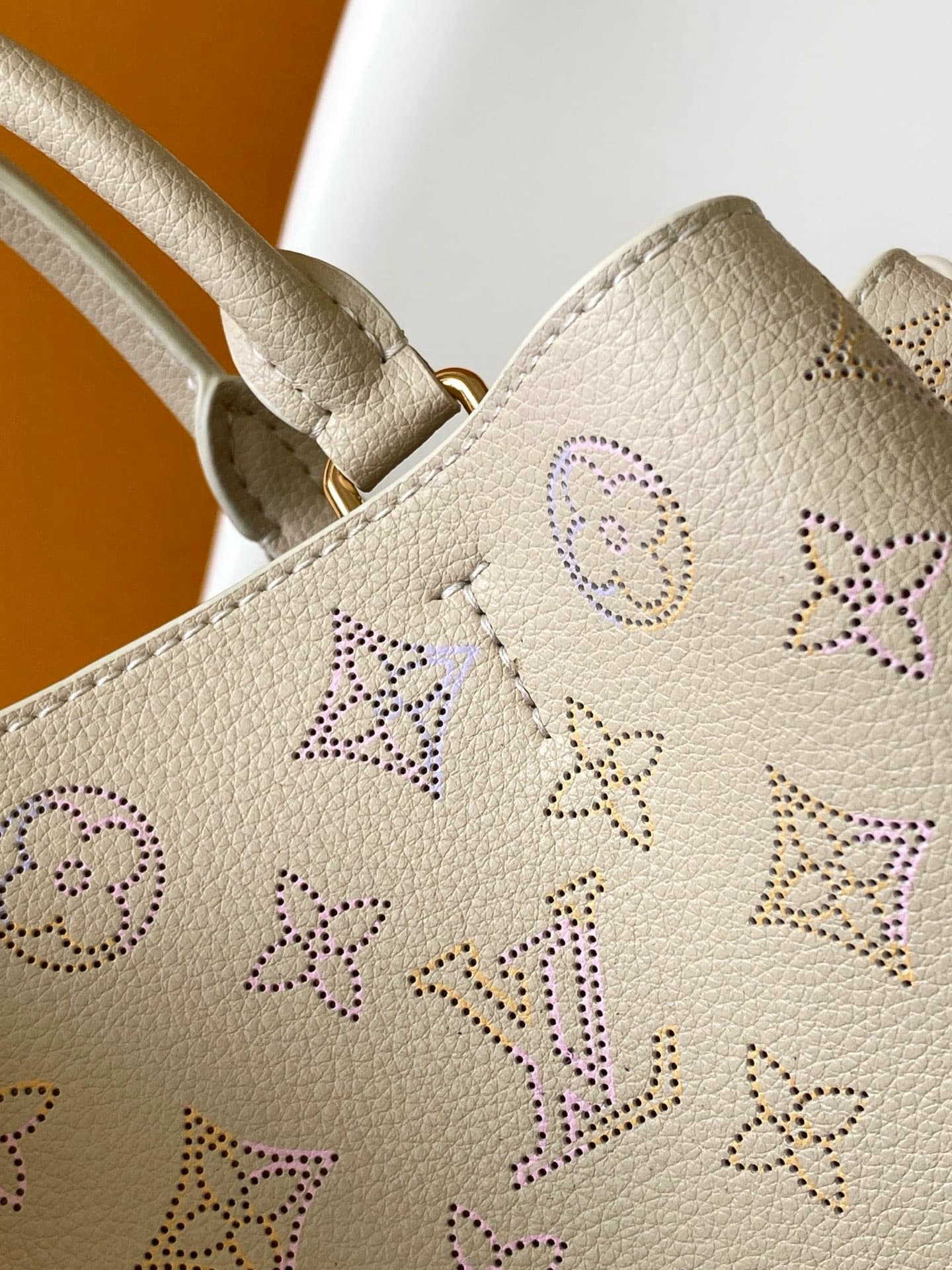 Yupoo bag | Rep Bag Louis Vuitton Bella Tote image 6