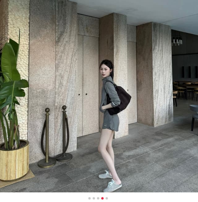 alo Casual suits Yupoo shorts women 016 | Rep Clothing image 5