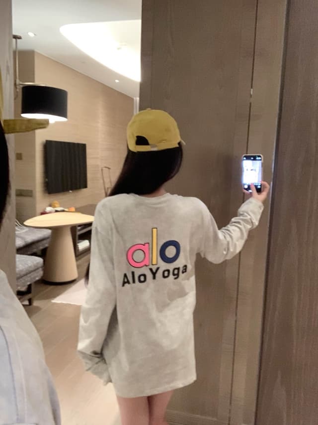 alo long sleeve Yupoo clothes cotton 002 | Rep Clothing image 4