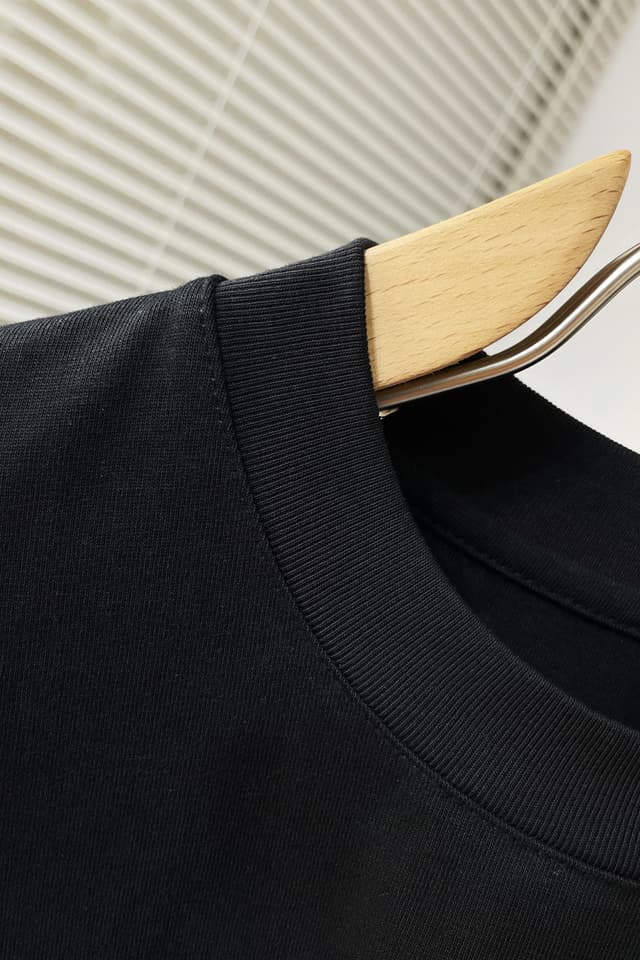lululem New Double-Layer Letter Print Tee Black | Yupoo Rep Clothing image 5