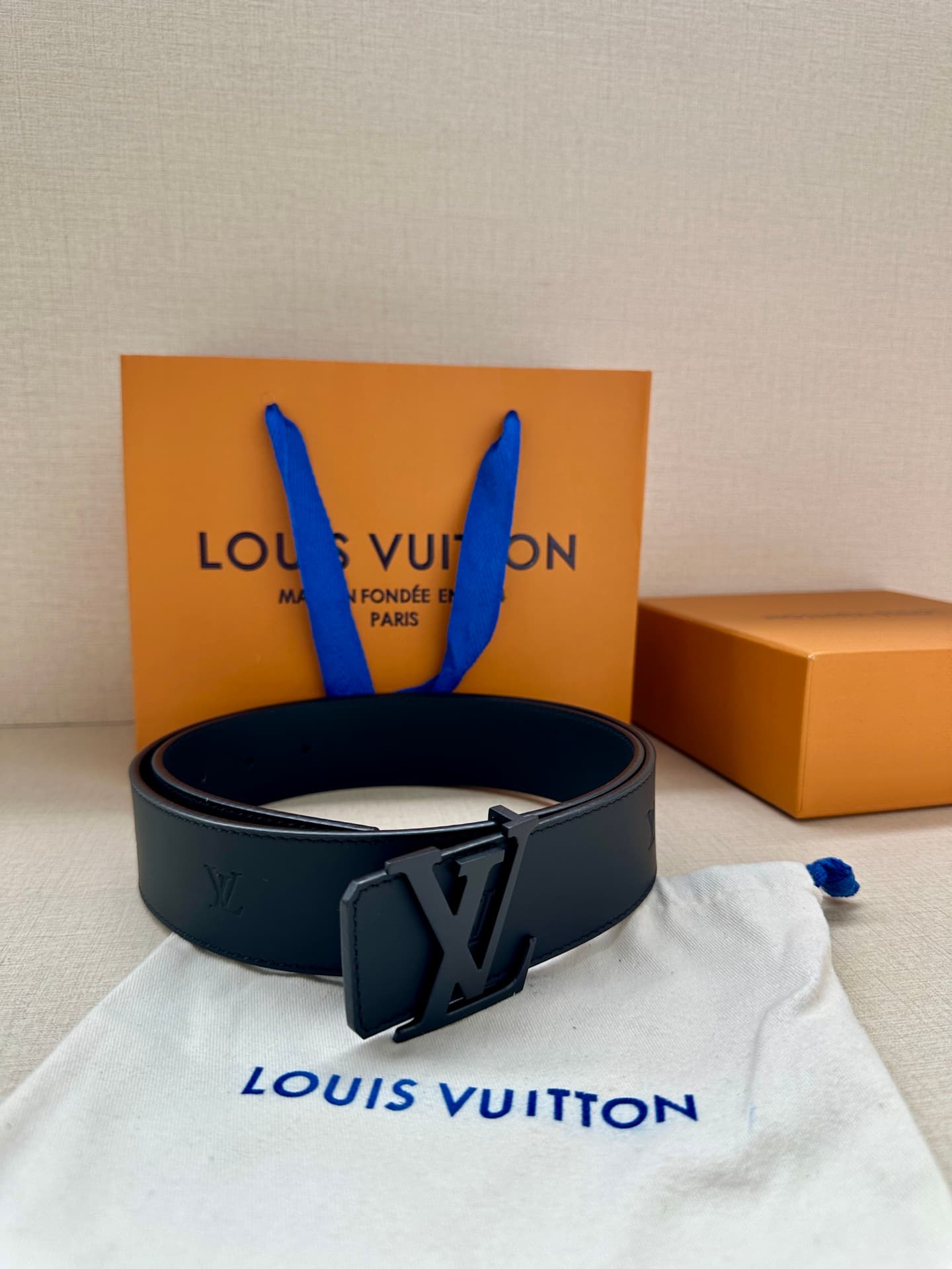 Lv Initiales Blason 40Mm Belt YupooPA Lv Belt Black Logo image 4