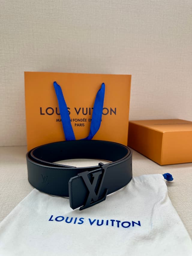 LV Initiales Blason 40mm Belt YupooPA LV Belt Black Logo | Yupoo Rep Belts image 4