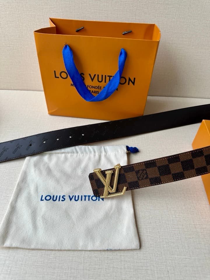 Lv Initiales Studs Reversible Belt 40Mm YupooPA Belt image 9