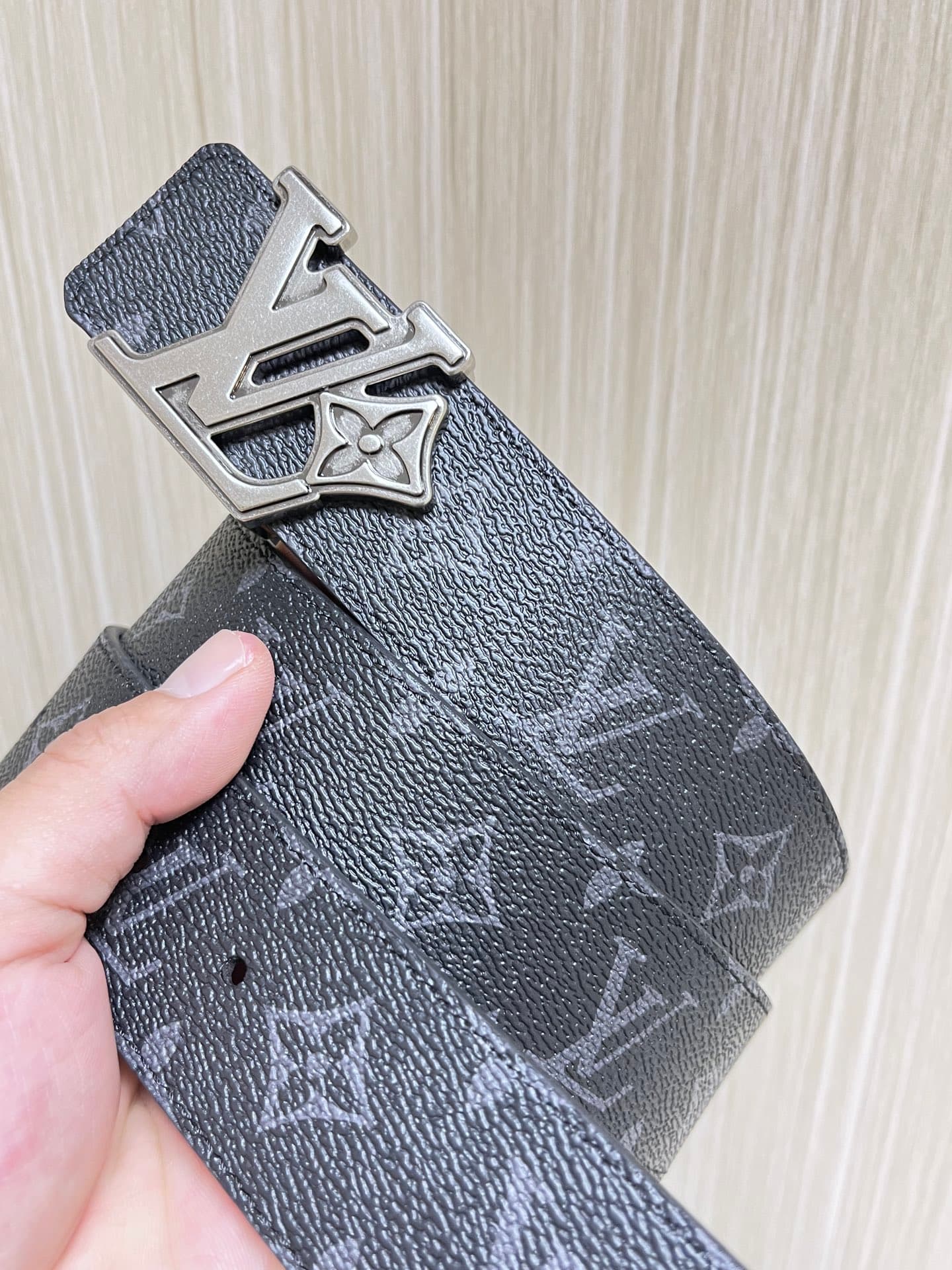 Lv Reversible Belt 40Mm Dual-Sided  YupooPA Lv Belt Black image 2