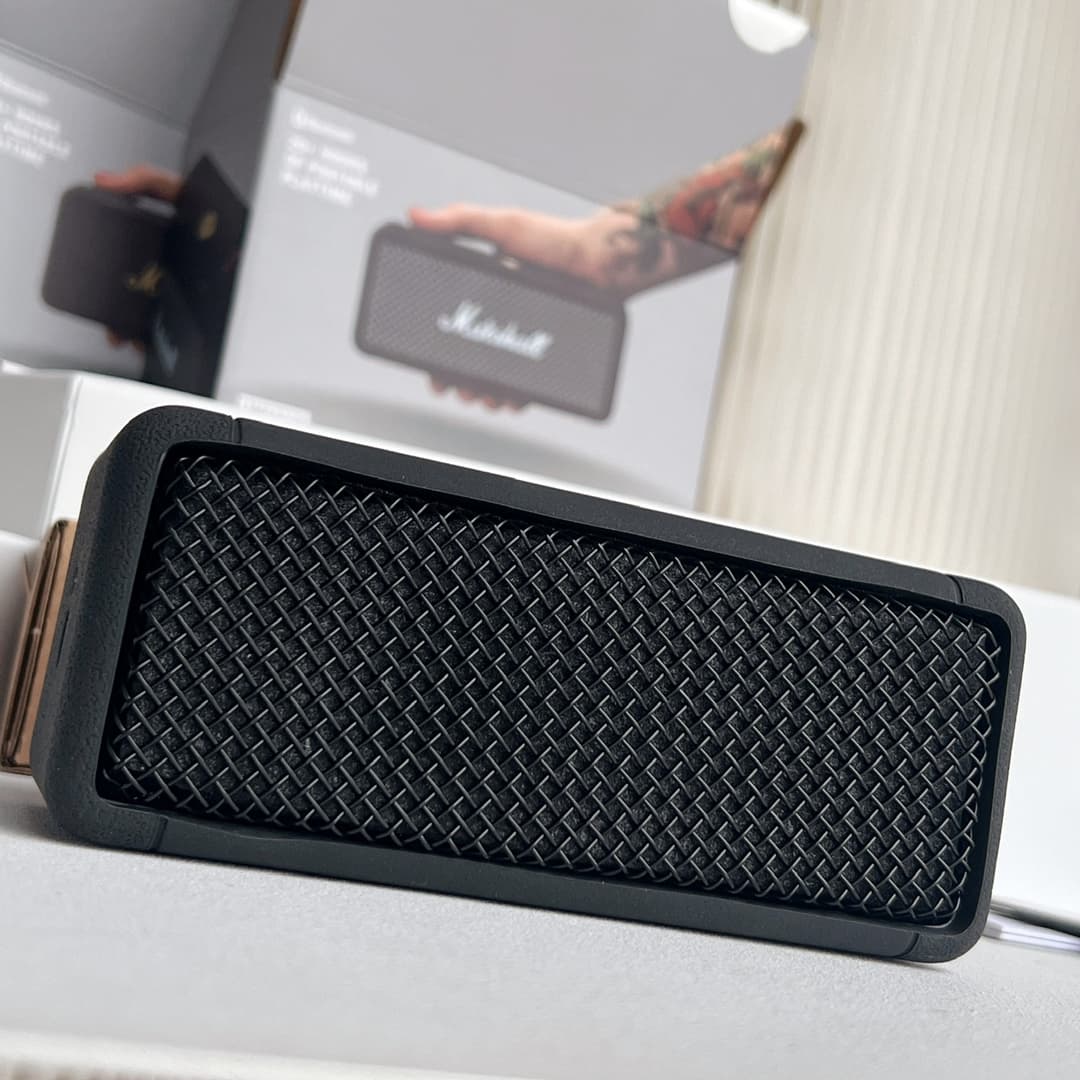 Black And Gold Marshall Emberton Marshall Bluetooth Speaker image 9