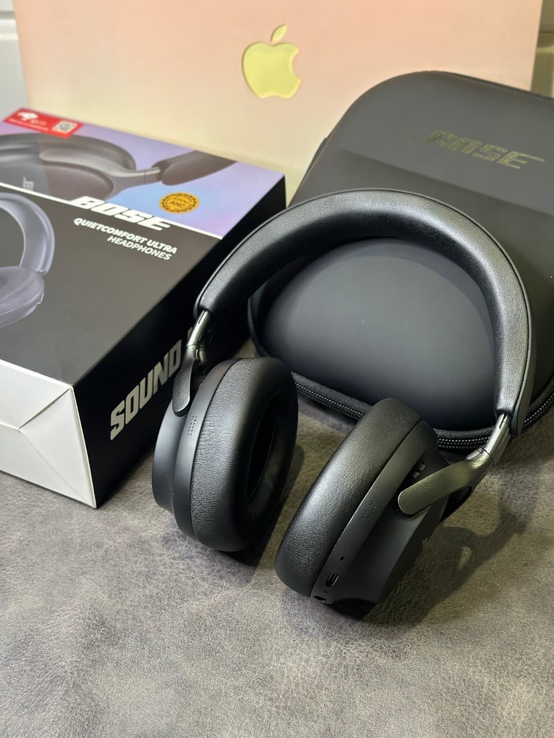 Bose Quietcomfort Ultra Over-Ear Headphones image 8
